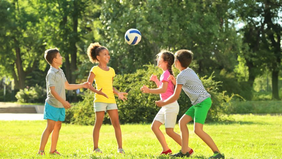 Social Skills to Understand Friendship Dynamics photo - Watson Institute